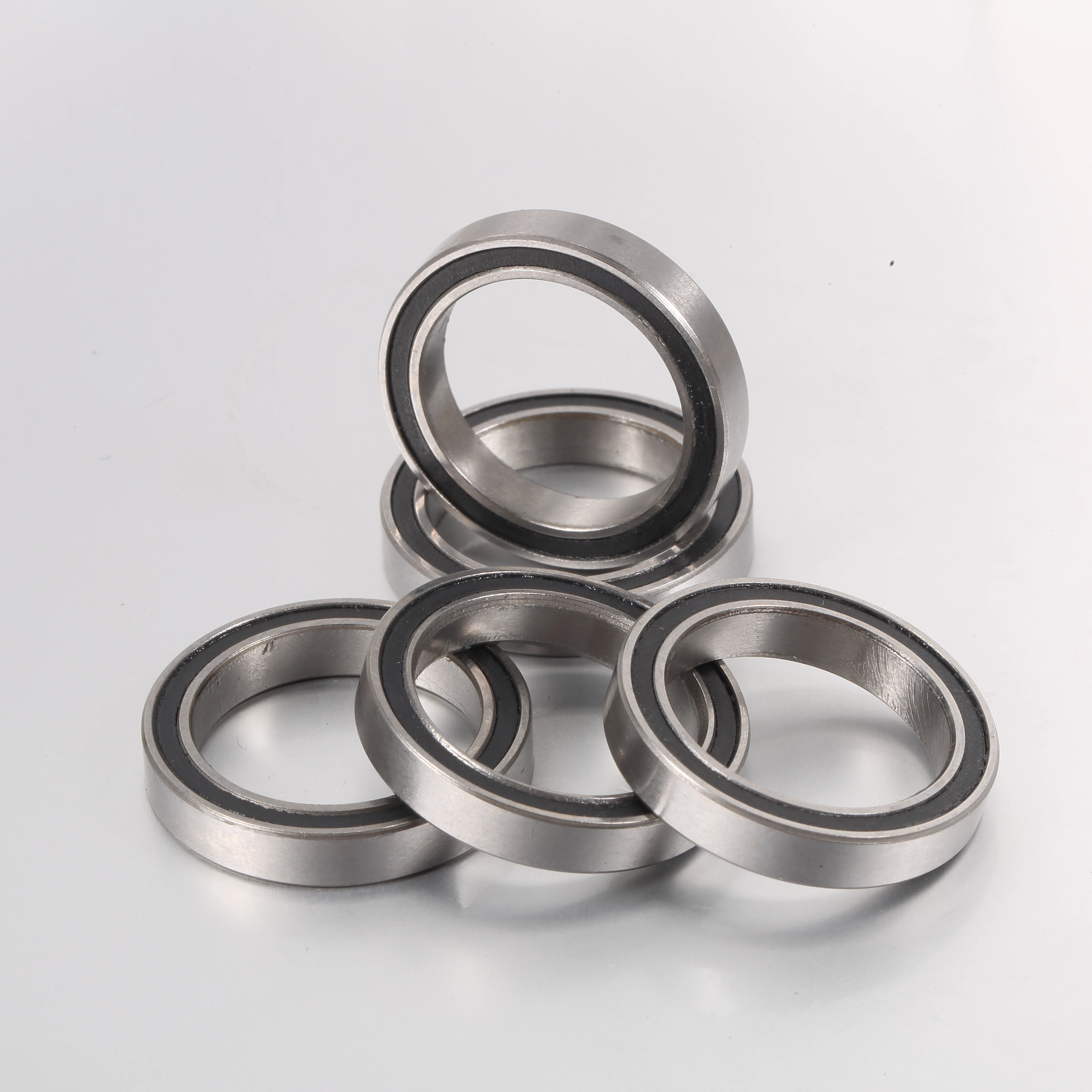 6703RS Steel Deep Groove Ball Bearing Manufacturer