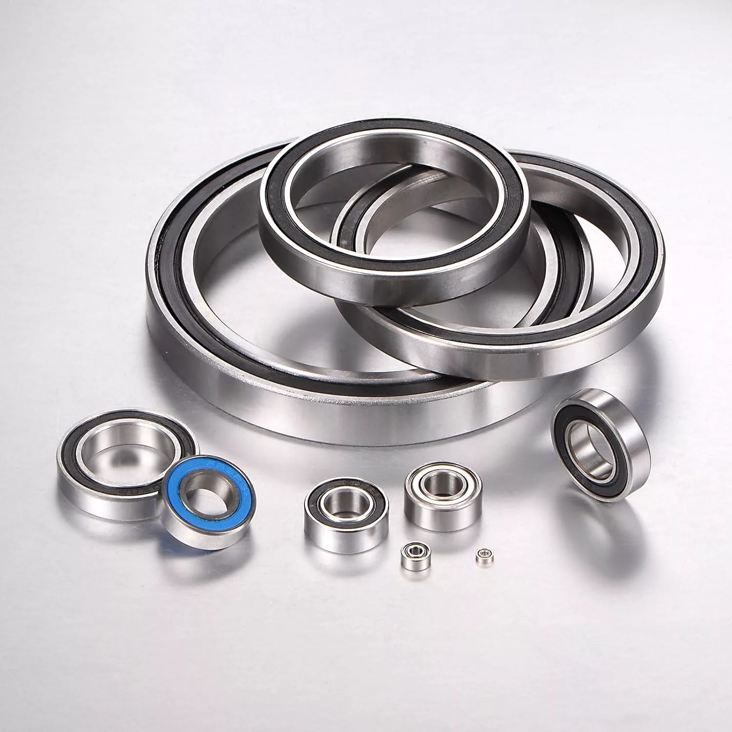 High Speed Sealed Deep Groove Ball Bearing Thin Wall Chrome Steel Bearing 6702-2RS 15*21*4mm