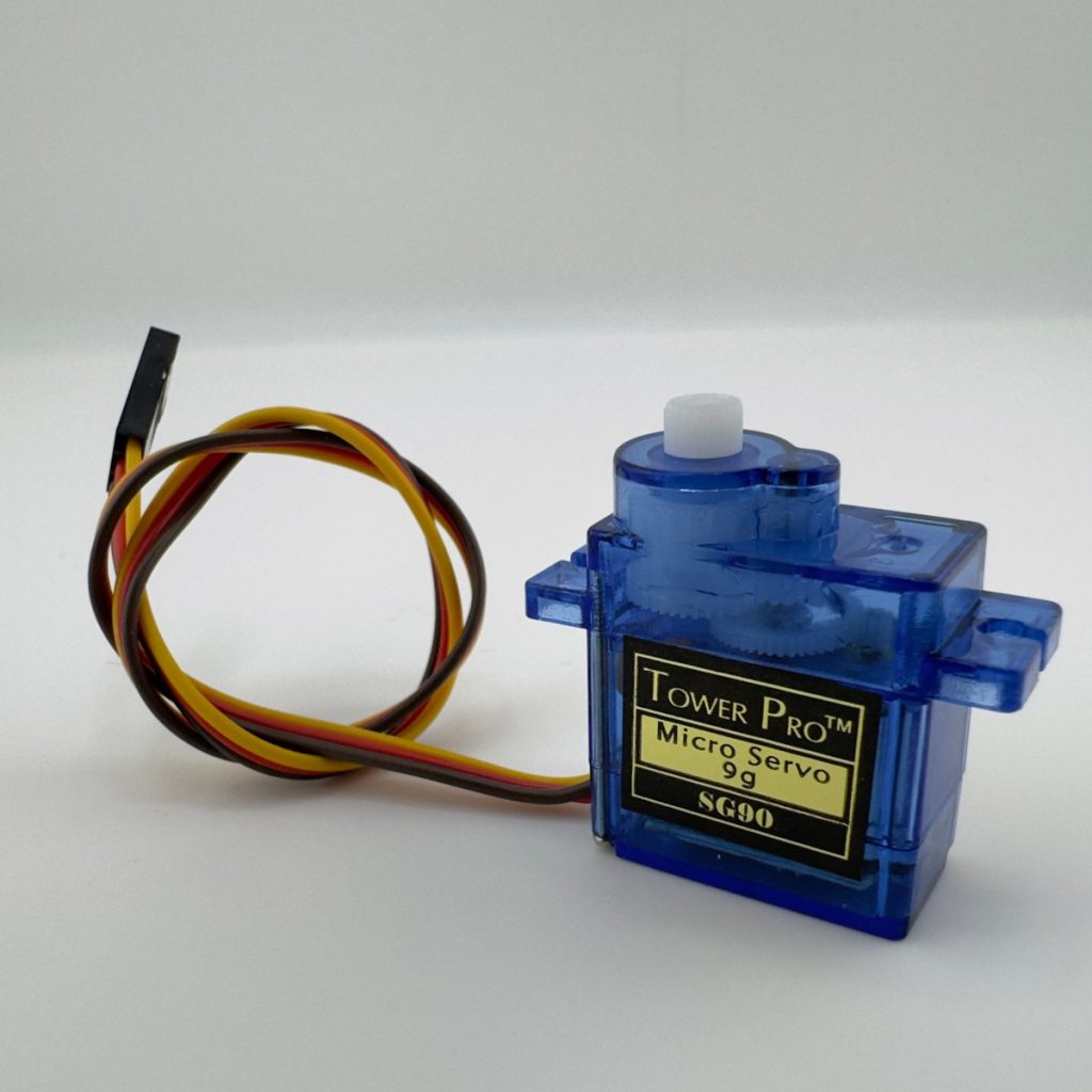 SG90 9g Micro Plastic Gear Servo (180° Rotation)